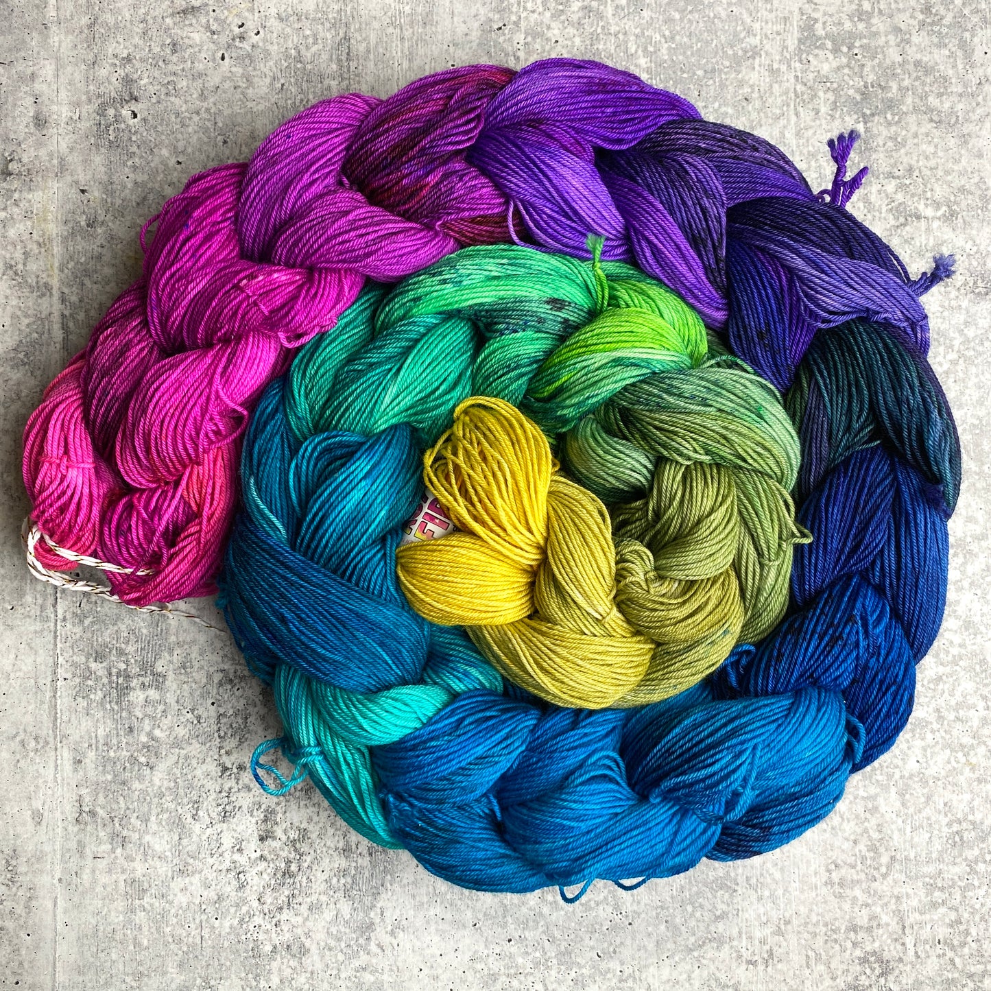 Jewel Fade of 25 (2020 Advent Color Set) Packaged as Braid - PREORDER