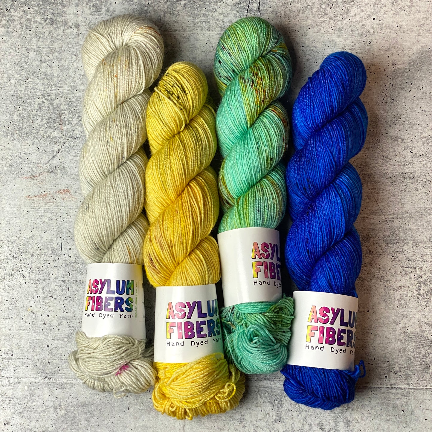 Geogradient Kit S on Merino Fingering - Ready to Ship