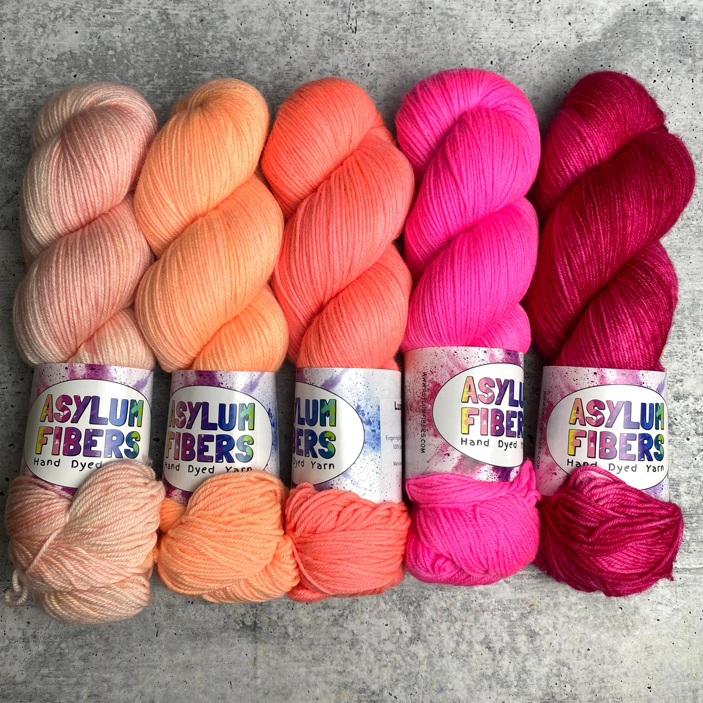 Ready to Ship - Peachy Pink Fade of 5 on Luxe Fingering