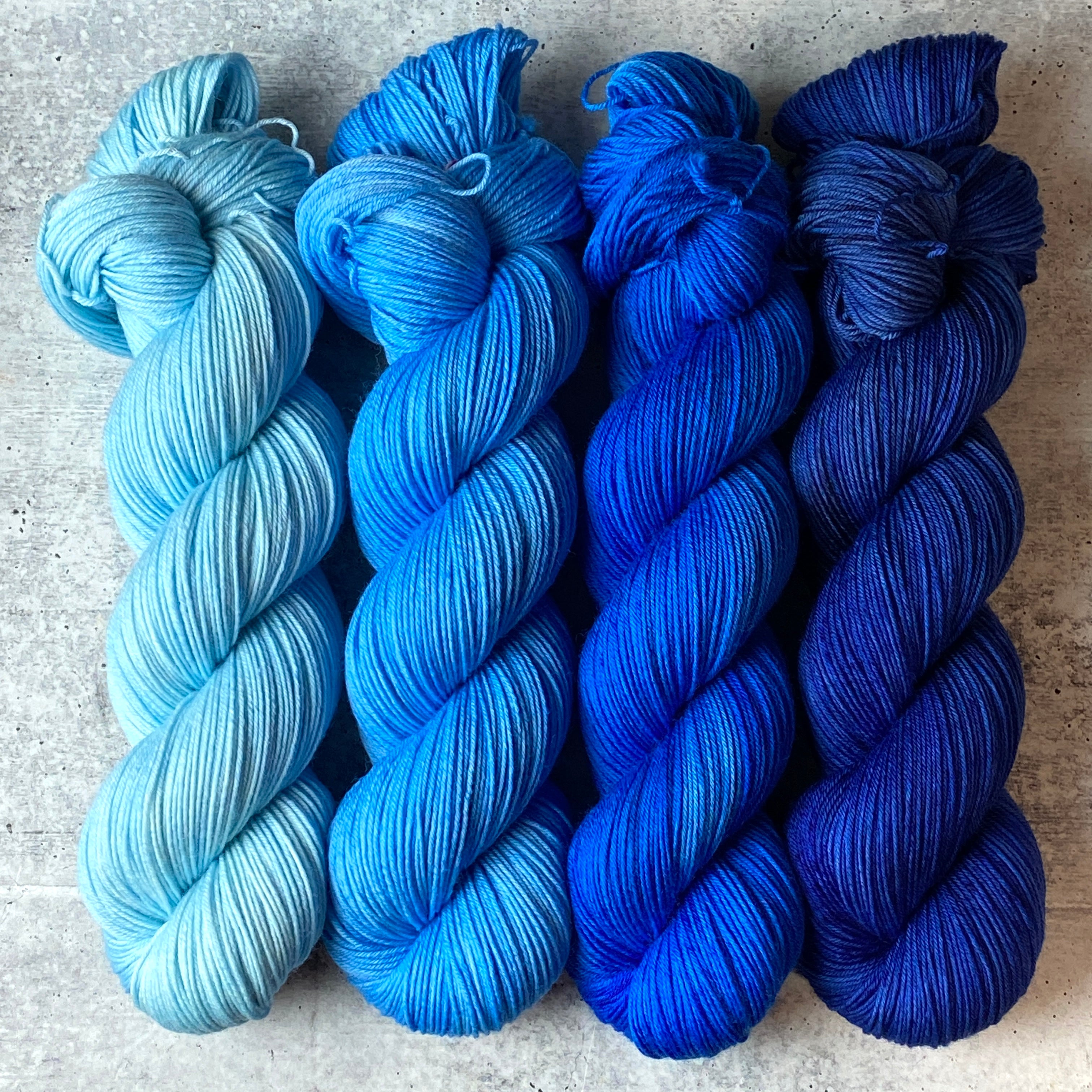 GEOGRADIENT - Westknits MKAL 2023 – Asylum Fibers