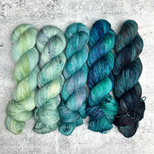Teal Fade of 5 on Singles - Ready to Ship