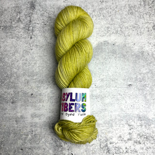 Granny Smith on Luxe DK - Ready to Ship