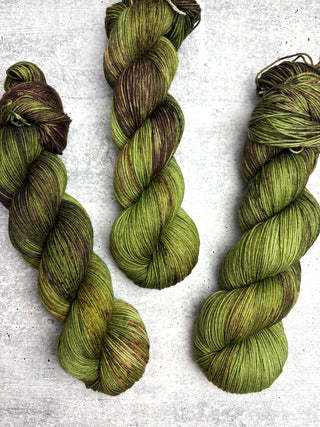 Redwood - DYED TO ORDER